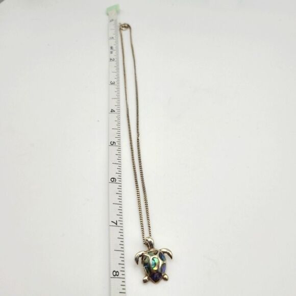 .925 Silver Sea Turtle Pendant Necklace with Abalone Inlay - Picture 5 of 7